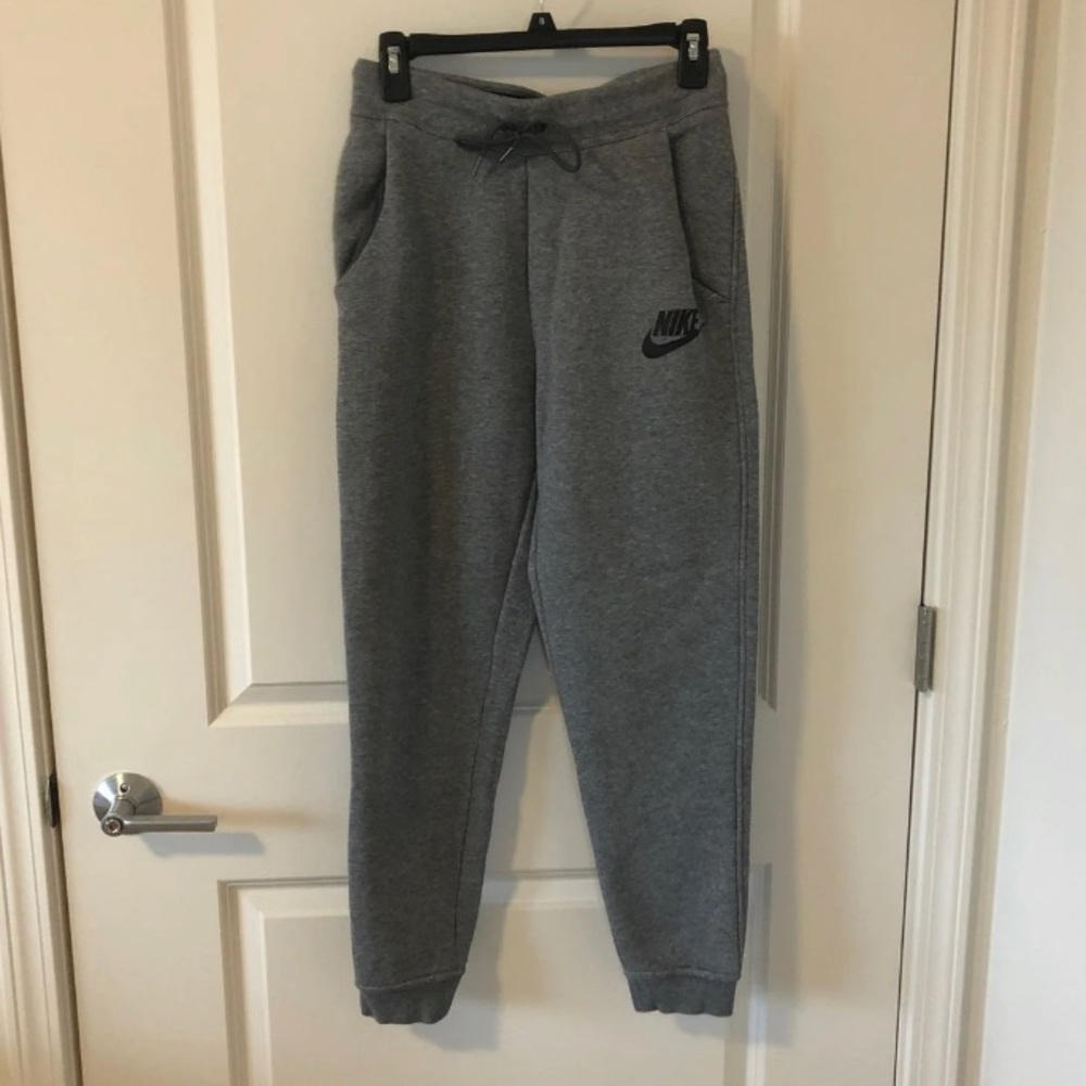 NIKE Women’s Sweats. NWOT